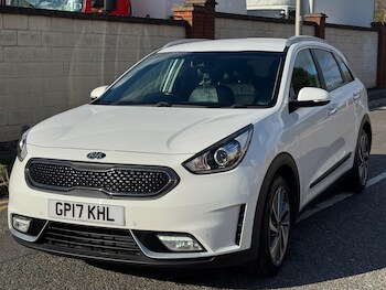 Used Kia Niro 2017 for sale - 76989274: Photo