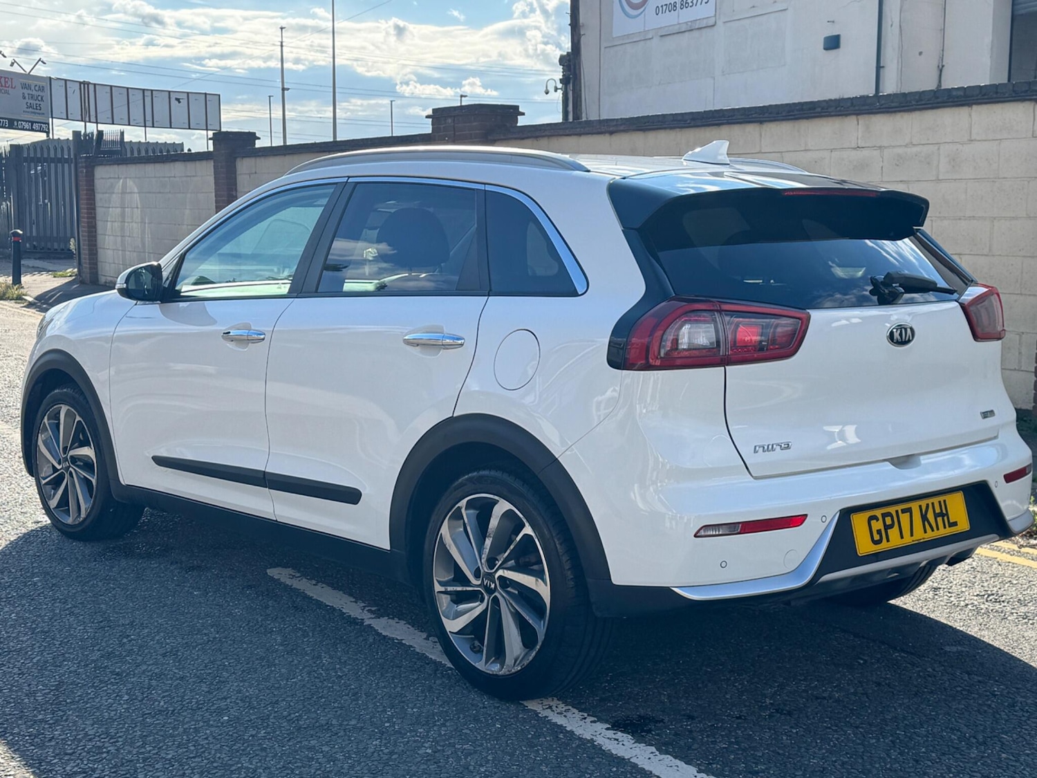 Used Kia Niro 2017 for sale - 76989274: Photo 8