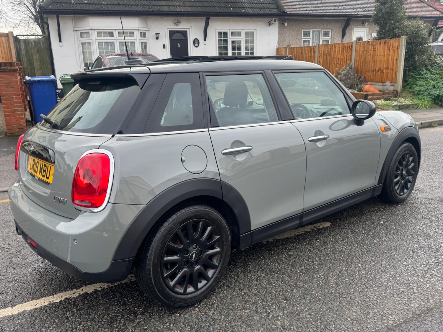 Used MINI Hatch 2018 for sale - 77395908: Photo 12