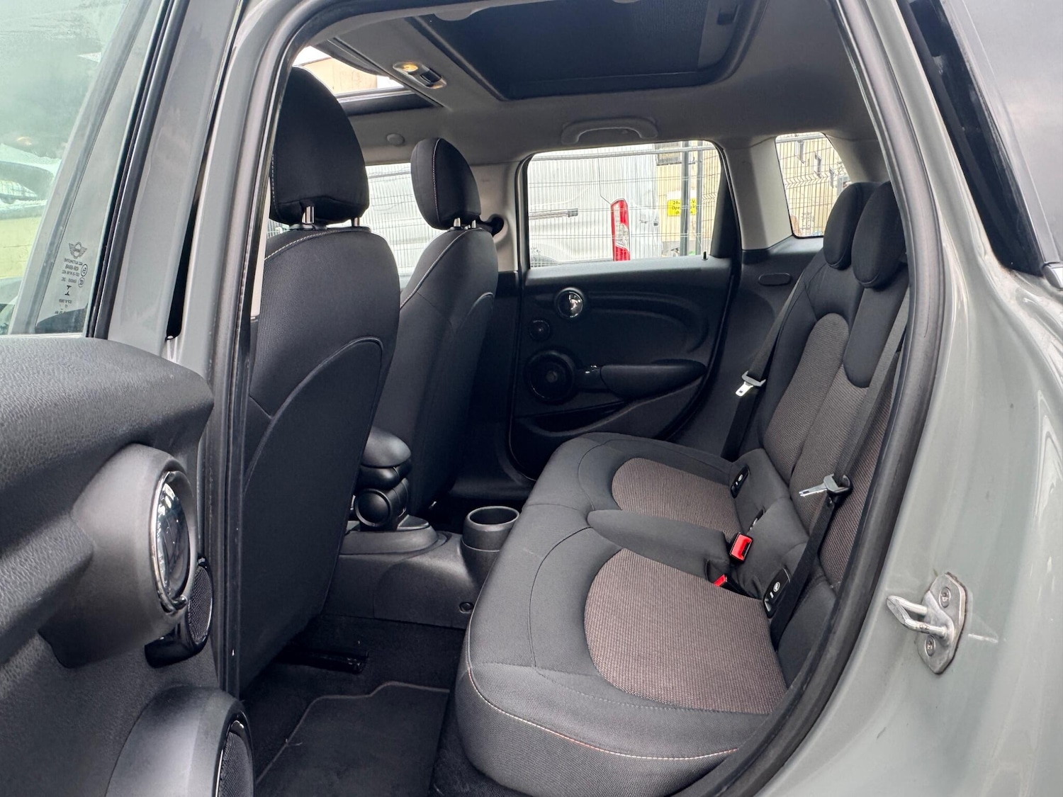 Used MINI Hatch 2018 for sale - 77395908: Photo 25