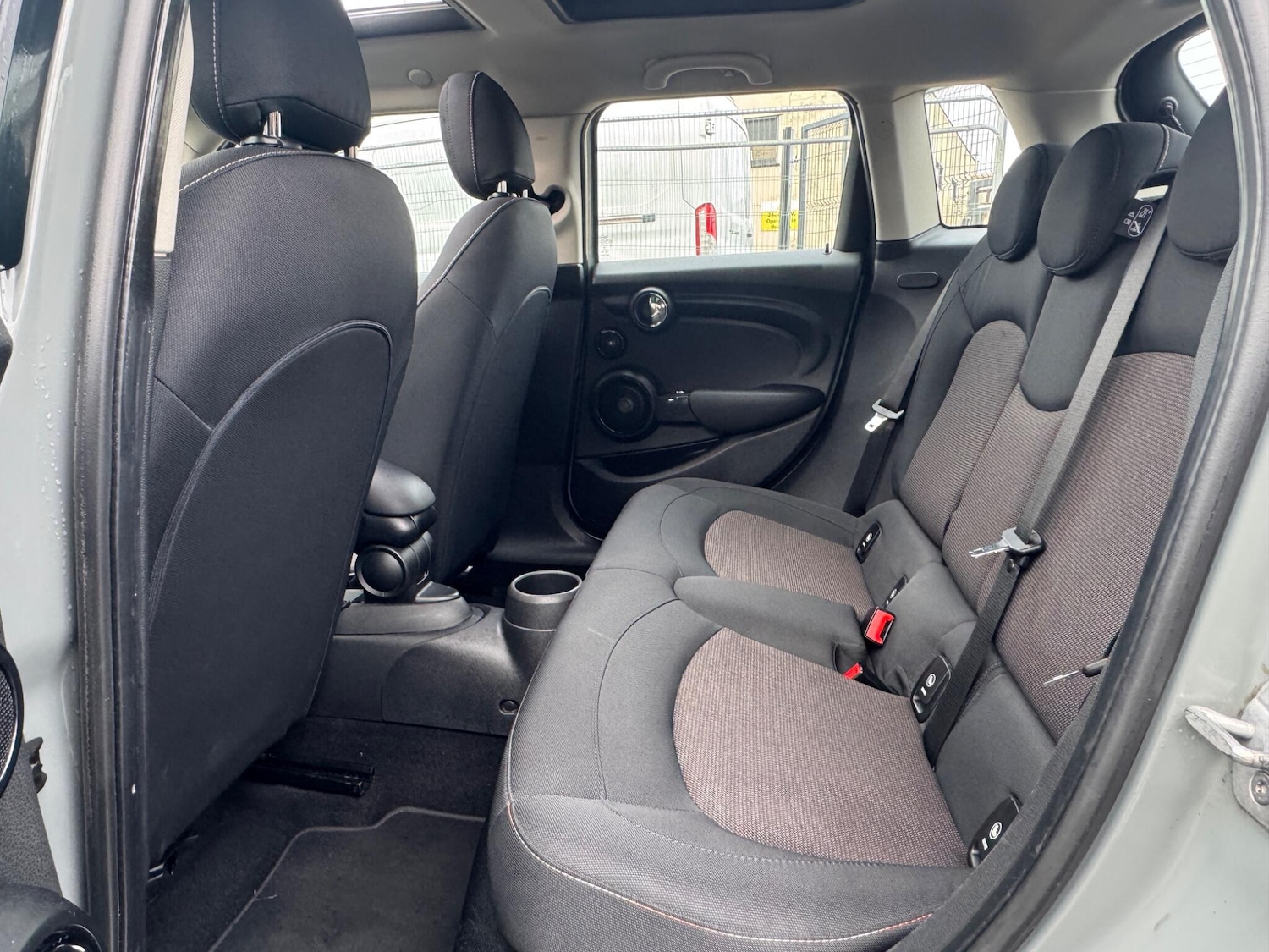 Used MINI Hatch 2018 for sale - 77395908: Photo 26