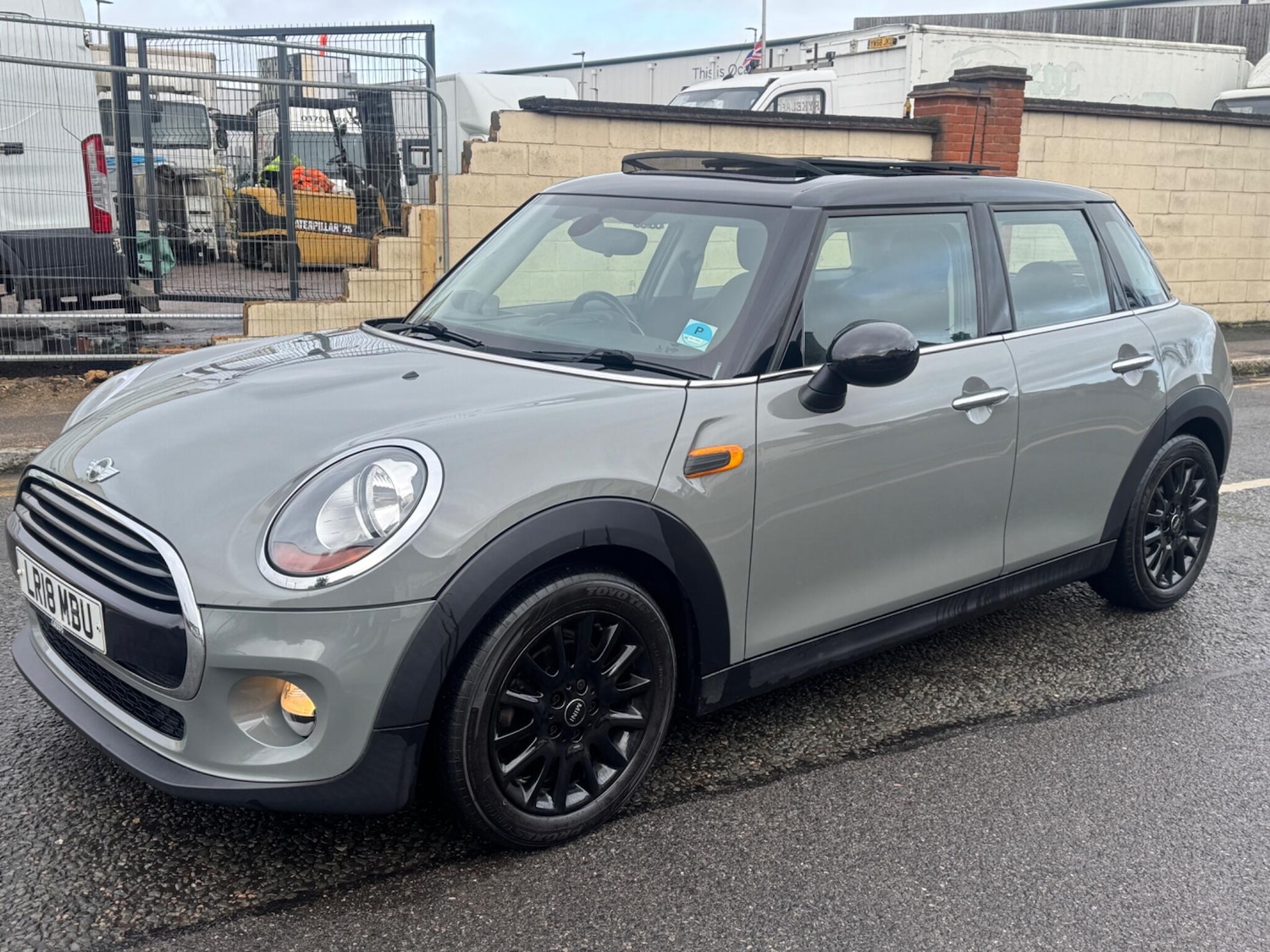 Used MINI Hatch 2018 for sale - 77395908: Photo 6