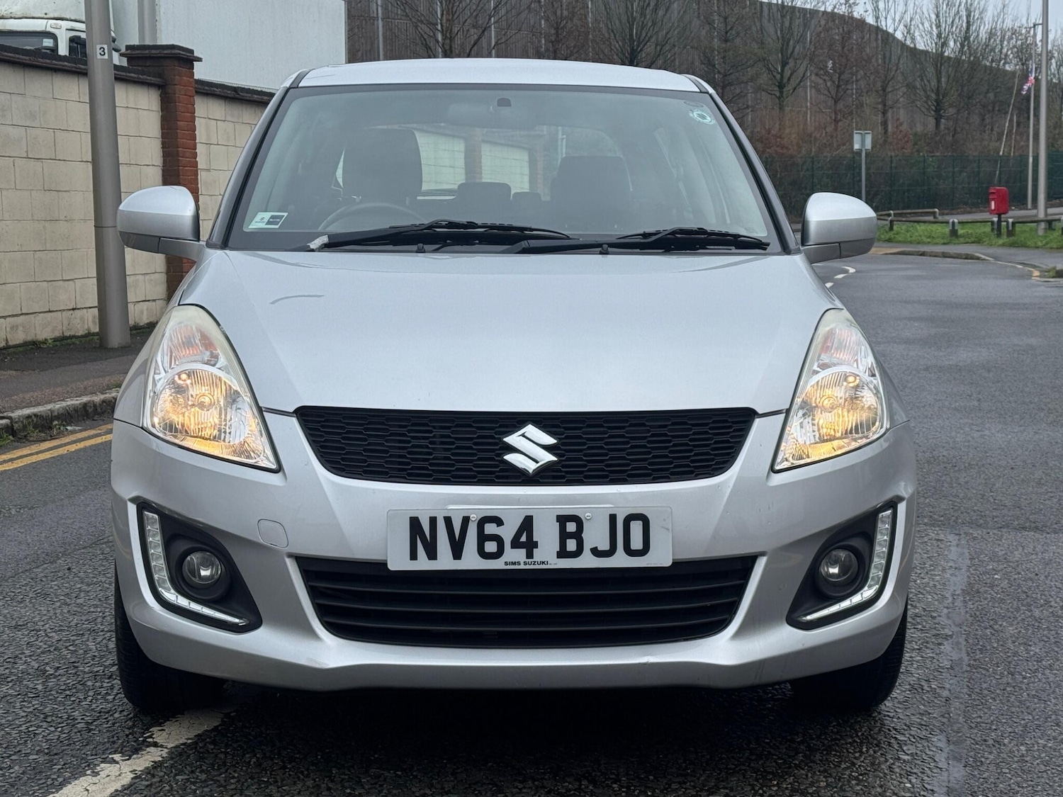 Used Suzuki Swift 2014 for sale - 77695873: Photo 4