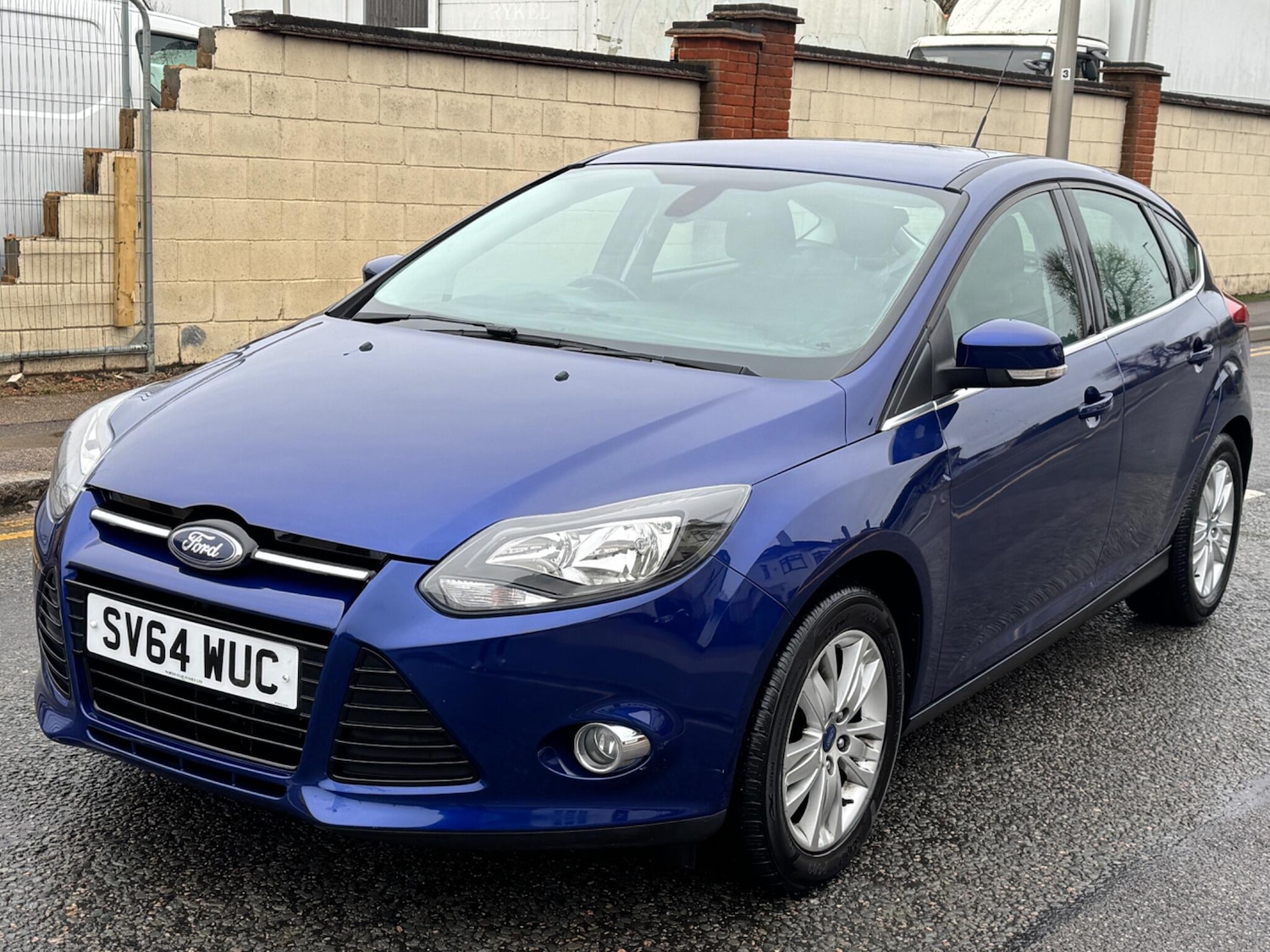 Used Ford Focus 2014 for sale - 76855959: Photo 4