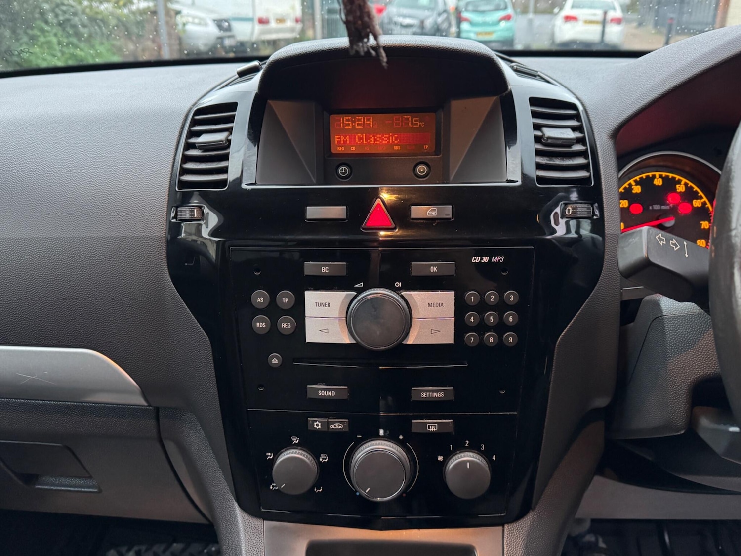 Used Vauxhall Zafira 2012 for sale - 76667348: Photo 39