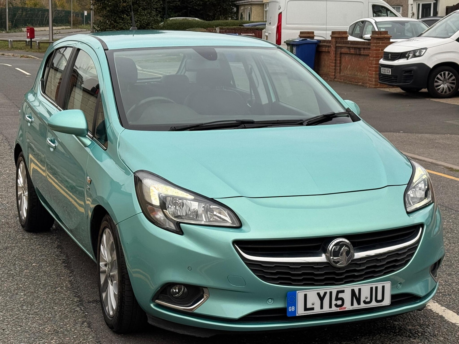 Used Vauxhall Corsa 2015 for sale - 76315162: Photo 2