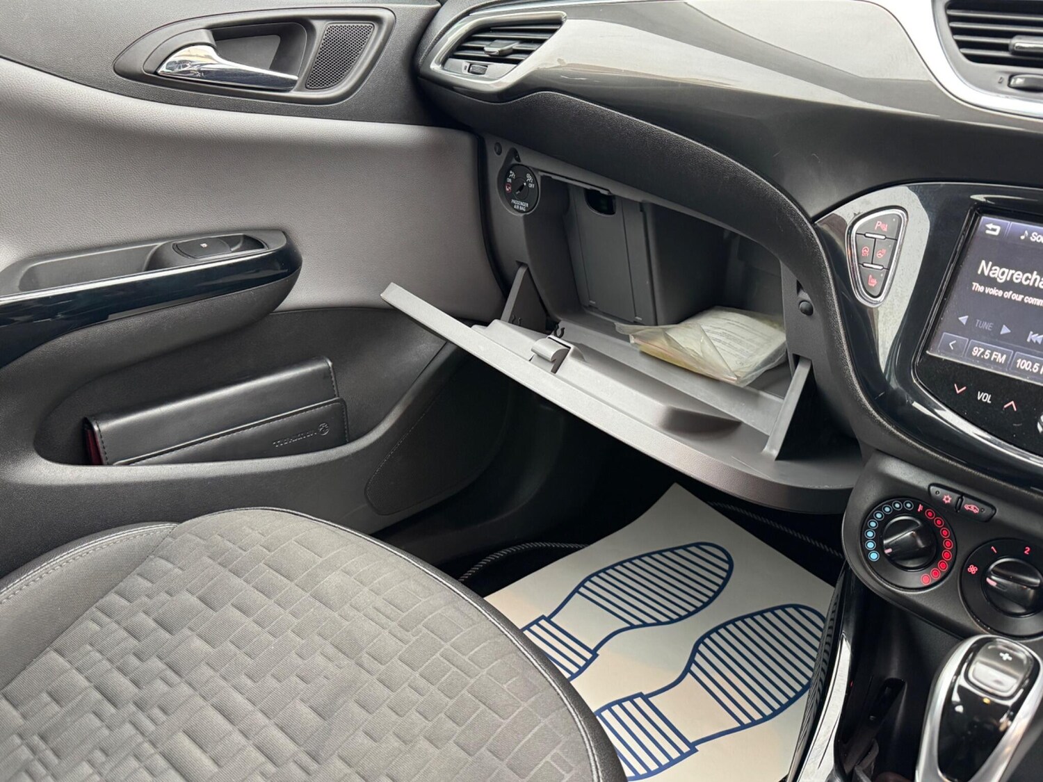 Used Vauxhall Corsa 2015 for sale - 76315162: Photo 41