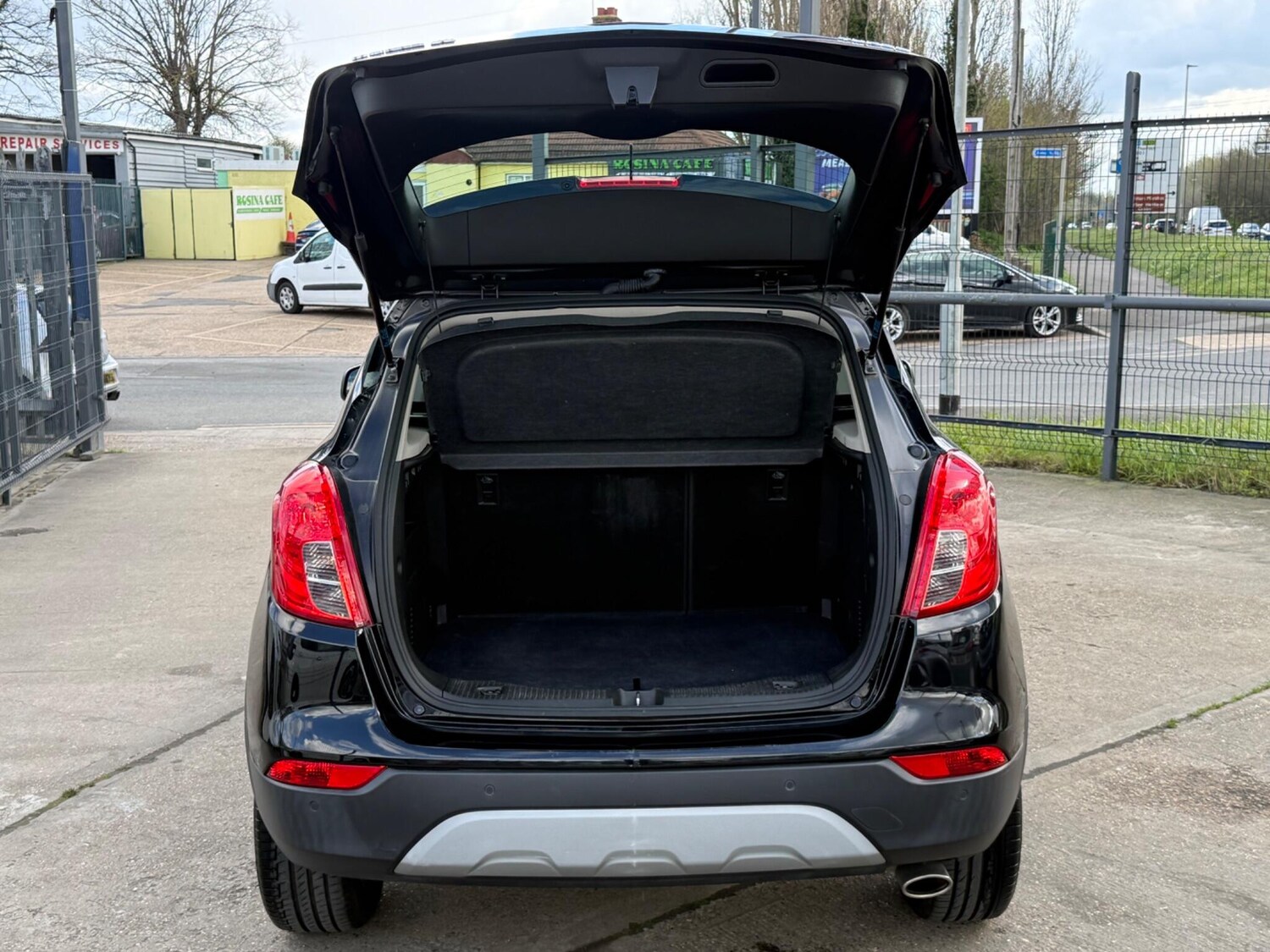 Used Vauxhall Mokka X 2017 for sale - 78058761: Photo 44