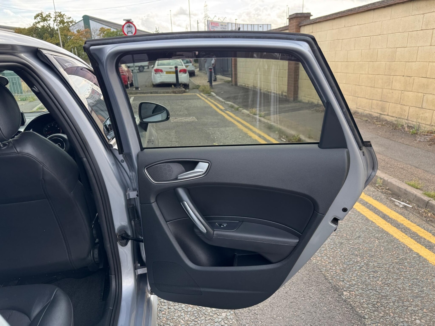 Vehicle 25