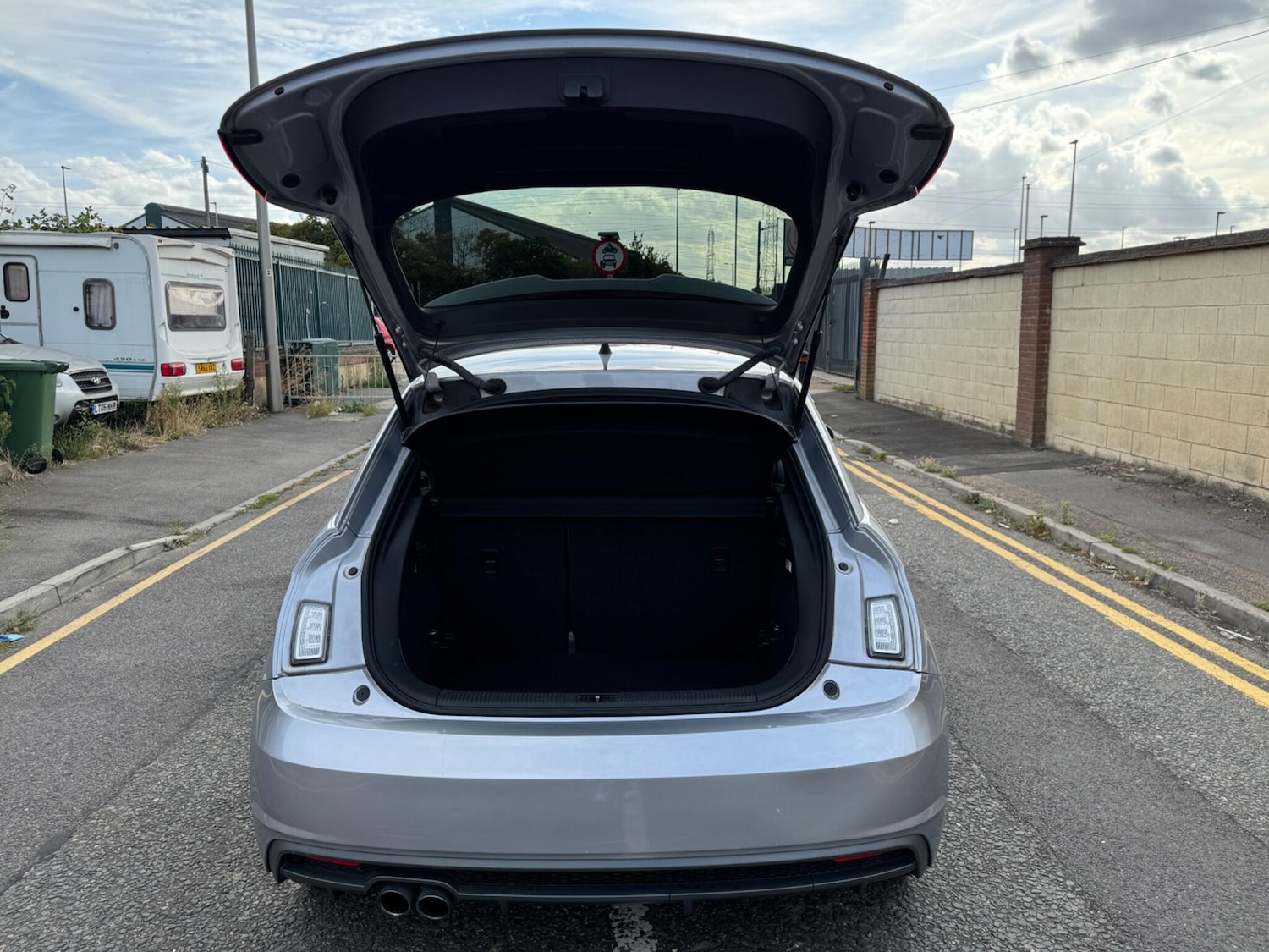Vehicle 44