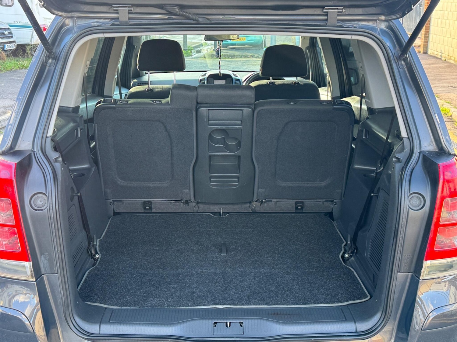 Used Vauxhall Zafira 2012 for sale - 76743224: Photo 51