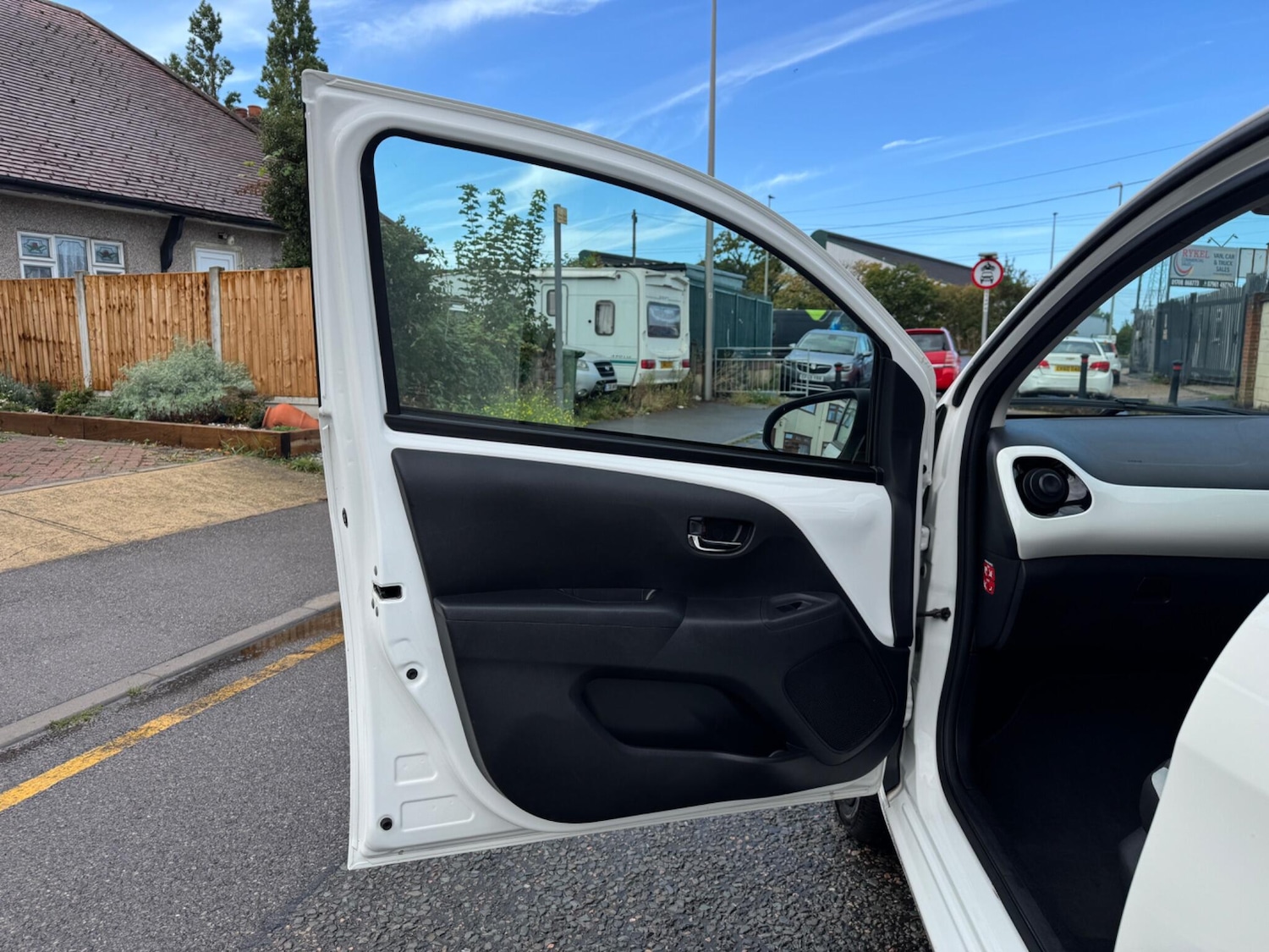 Vehicle 21