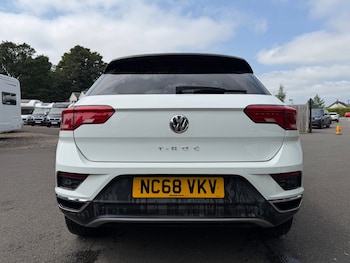 Used Volkswagen T-Roc 2019 for sale - 79218739: Photo