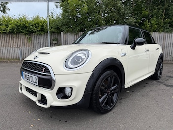 Used MINI Hatch 2019 for sale - 79213258: Photo