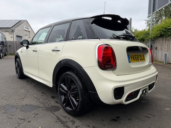 Used MINI Hatch 2019 for sale - 79213258: Photo