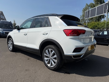 Used Volkswagen T-Roc 2019 for sale - 79218743: Photo