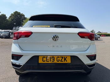 Used Volkswagen T-Roc 2019 for sale - 79218743: Photo