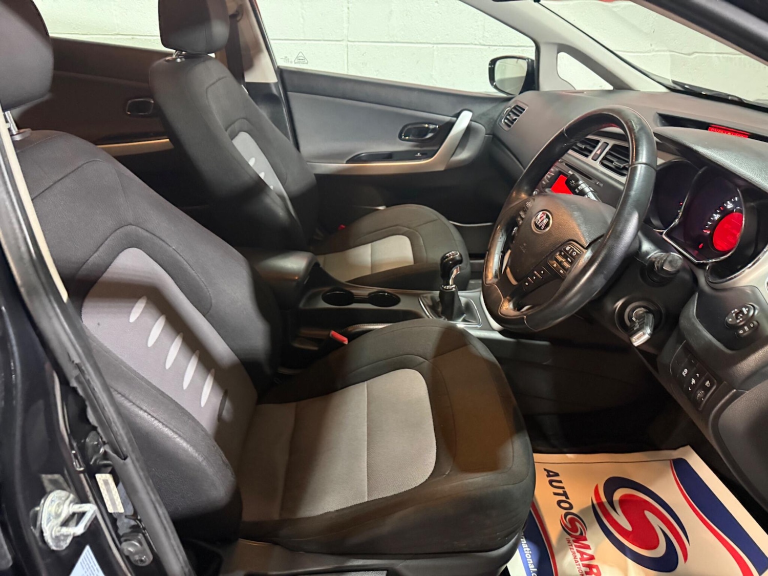 Used Kia Ceed 2015 for sale - 77131273: Photo 25