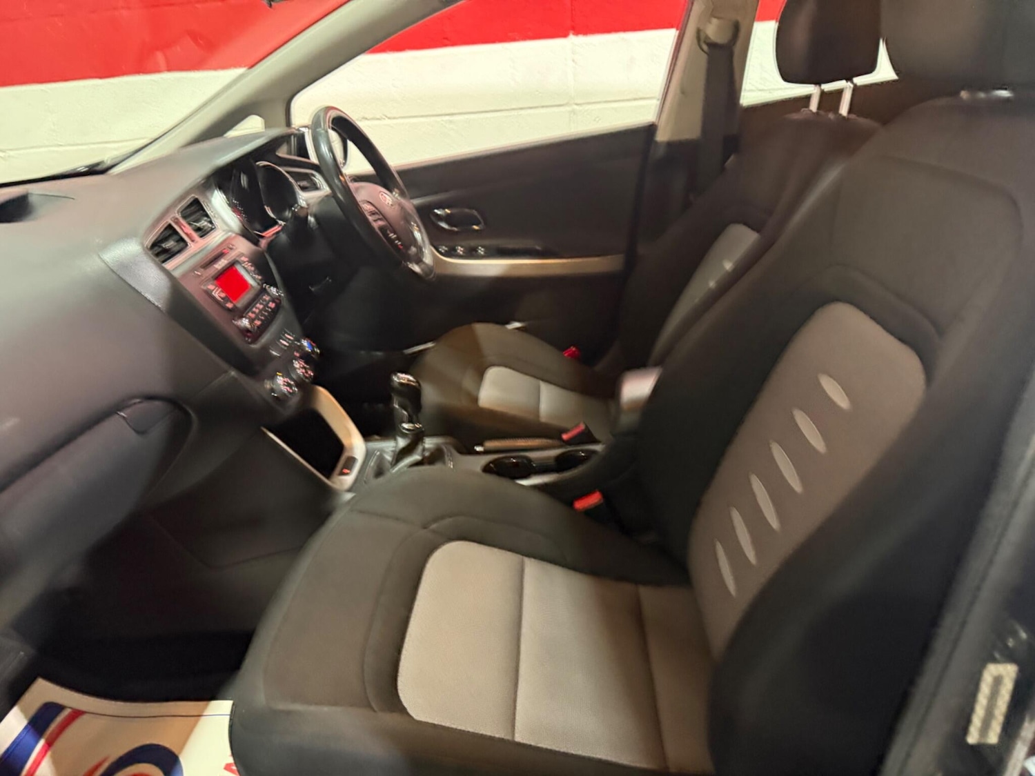 Used Kia Ceed 2015 for sale - 77131273: Photo 52