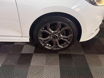 Used Ford Fiesta 2018 for sale - 78740755: Photo