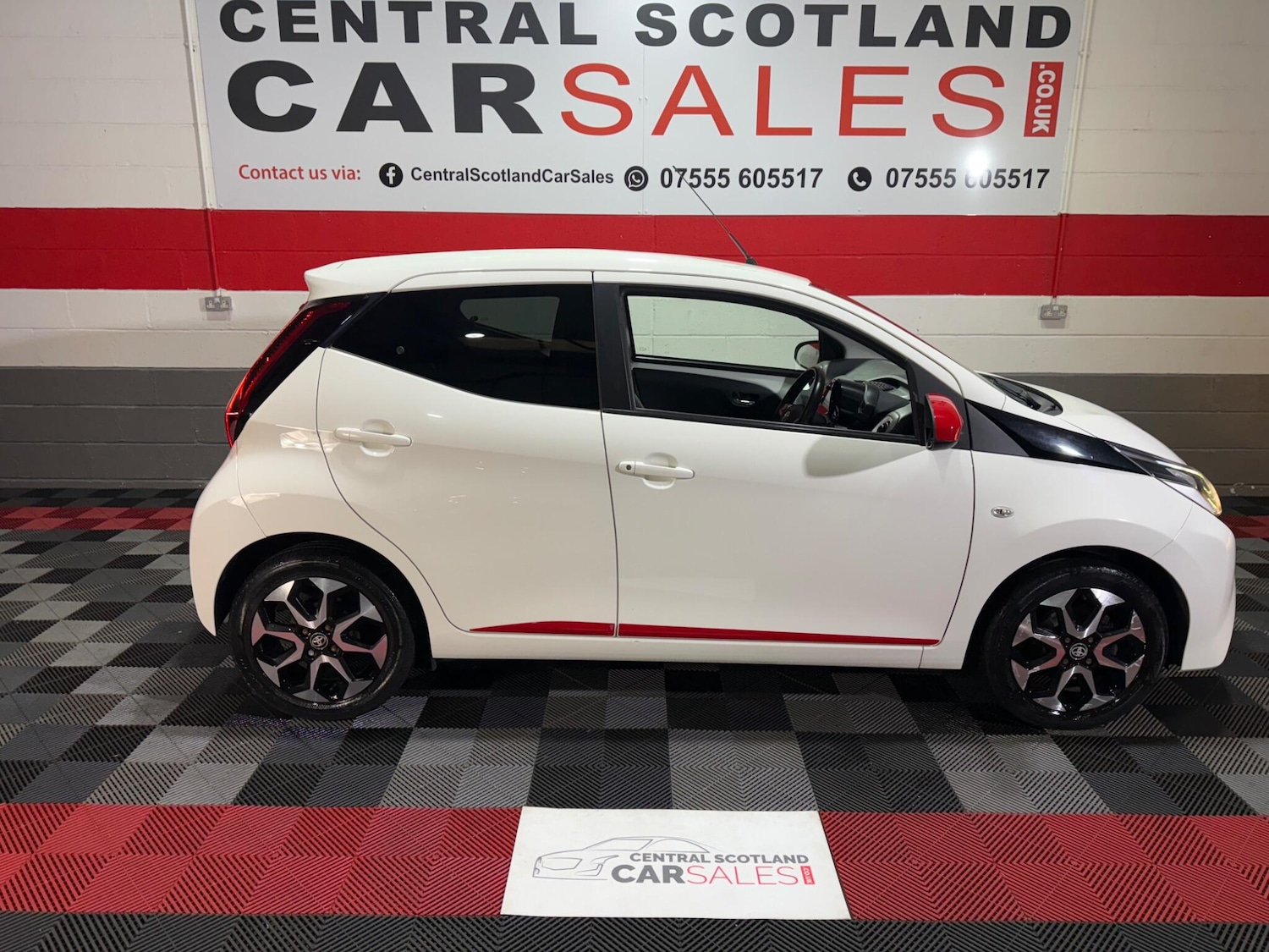 Used Toyota AYGO 2019 for sale - 76989807: Photo 11