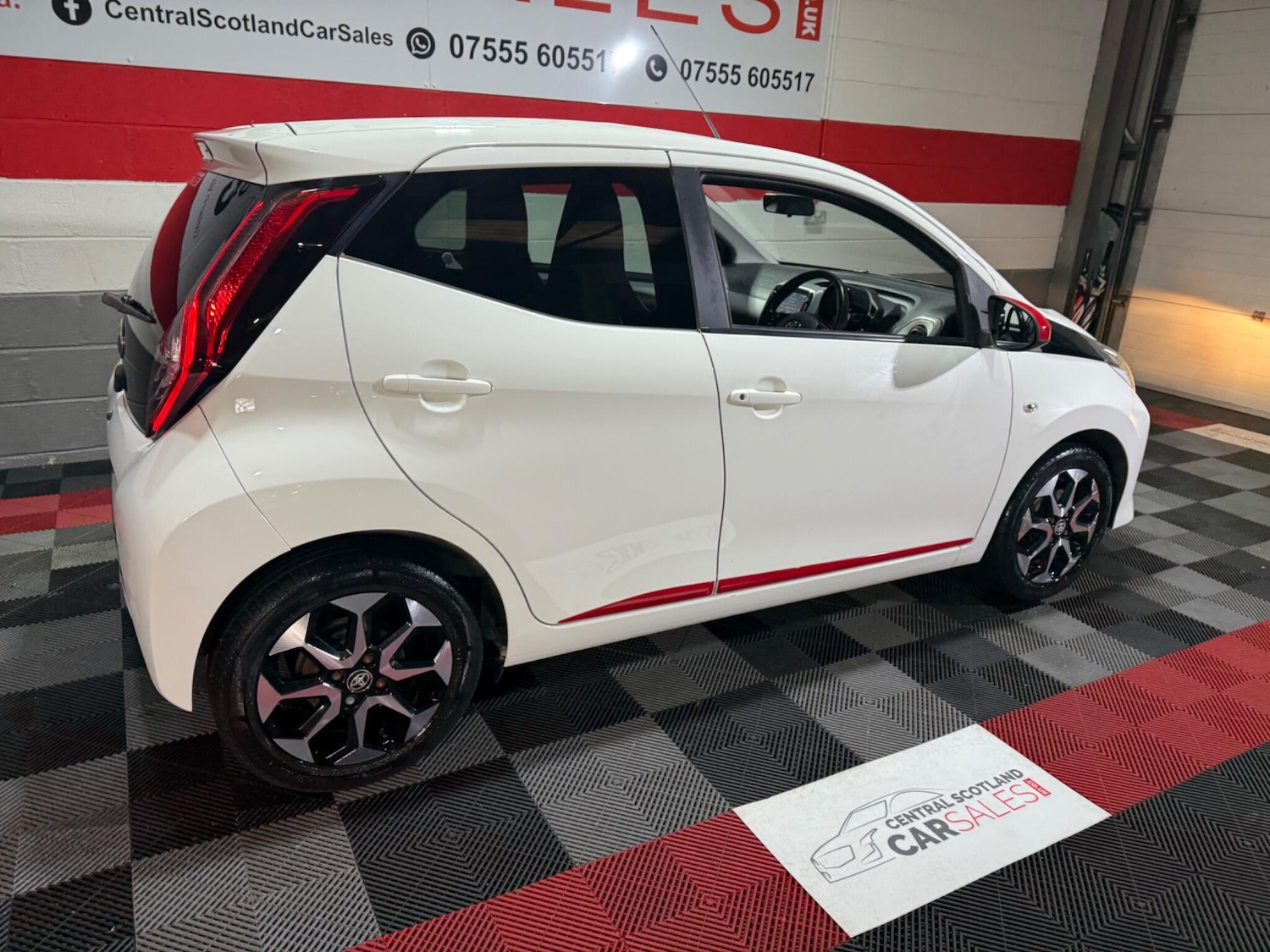 Used Toyota AYGO 2019 for sale - 76989807: Photo 14