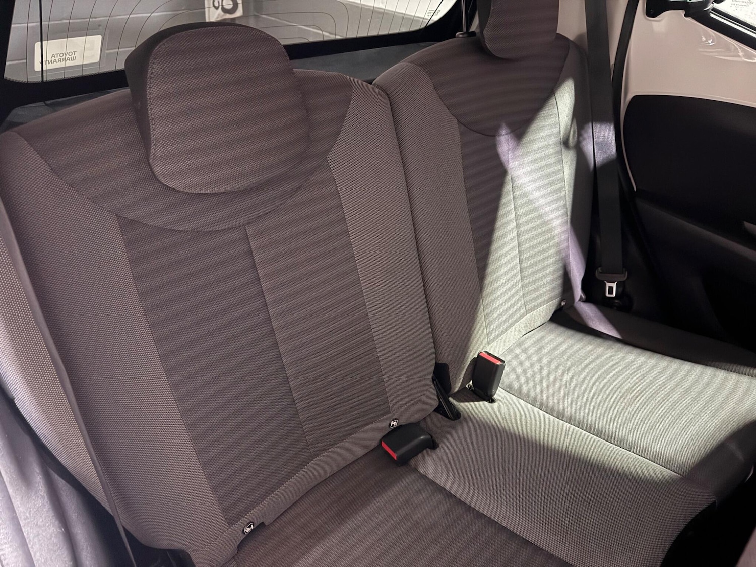 Used Toyota AYGO 2019 for sale - 76989807: Photo 23