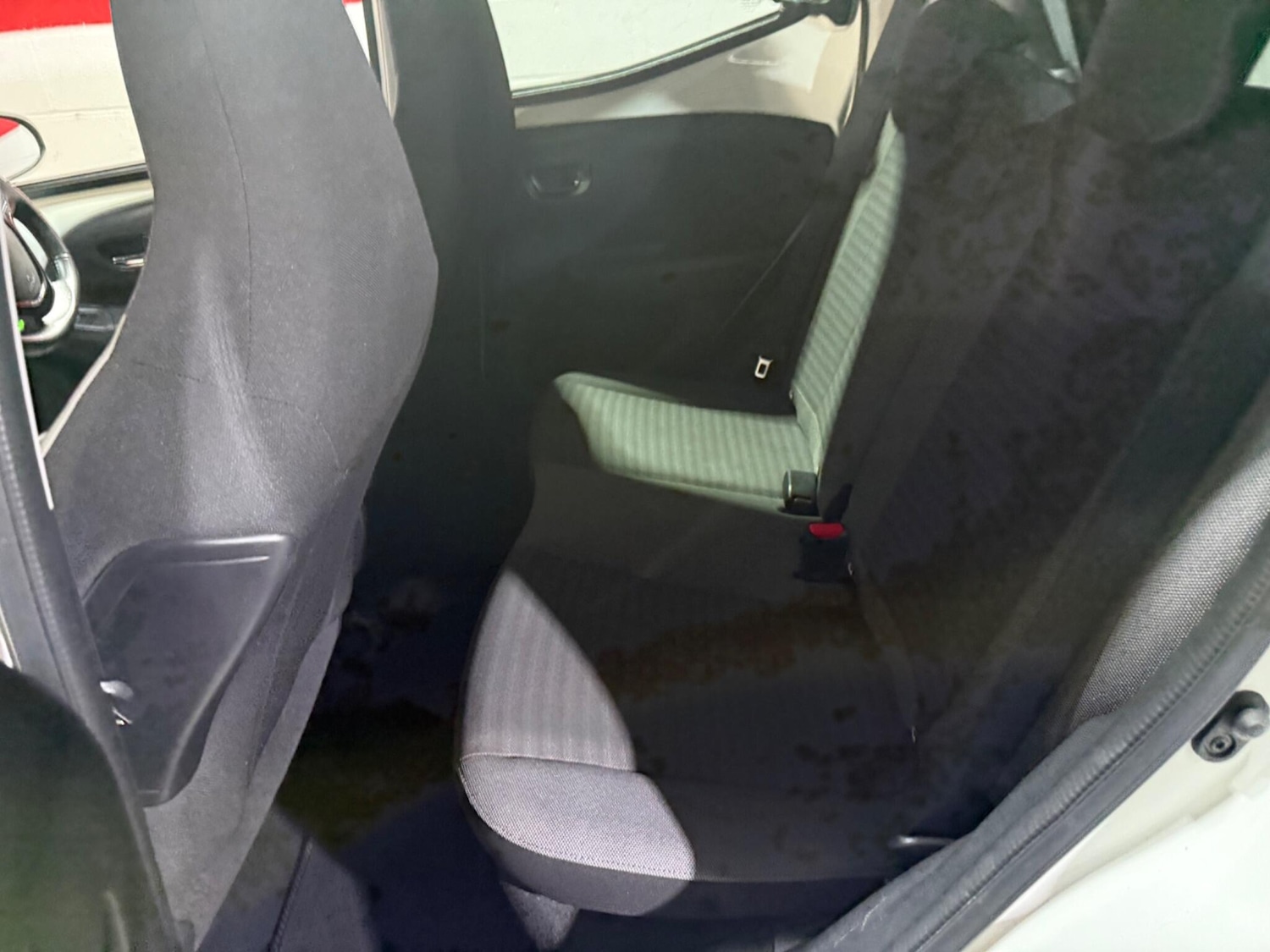 Used Toyota AYGO 2019 for sale - 76989807: Photo 25