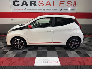 Used Toyota AYGO 2019 for sale - 76989807: Photo