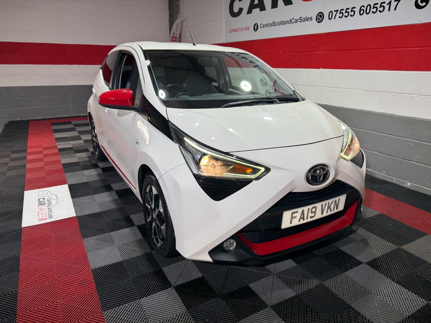 Used Toyota AYGO 2019 for sale - 76989807: Photo 3