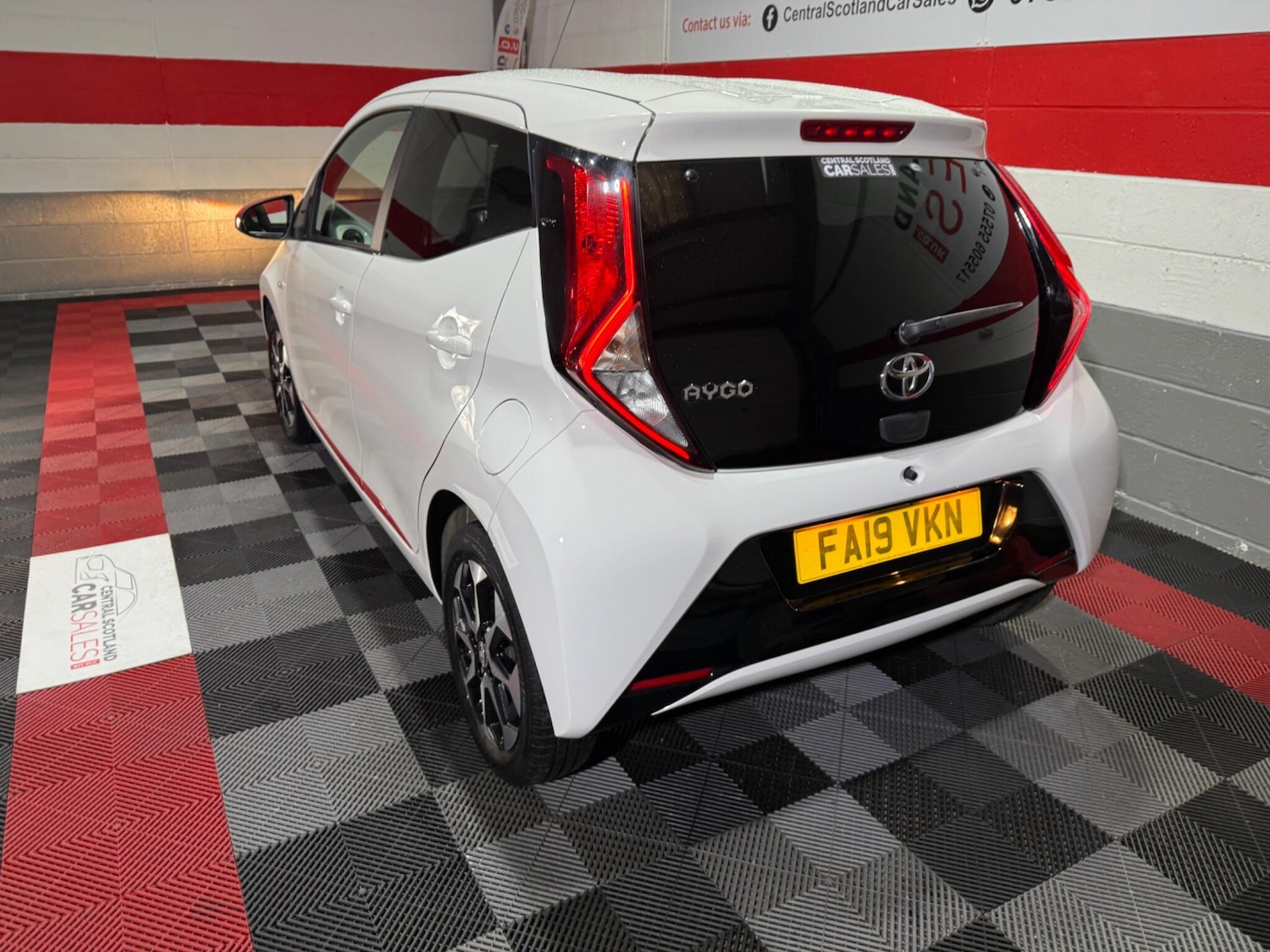 Used Toyota AYGO 2019 for sale - 76989807: Photo 8