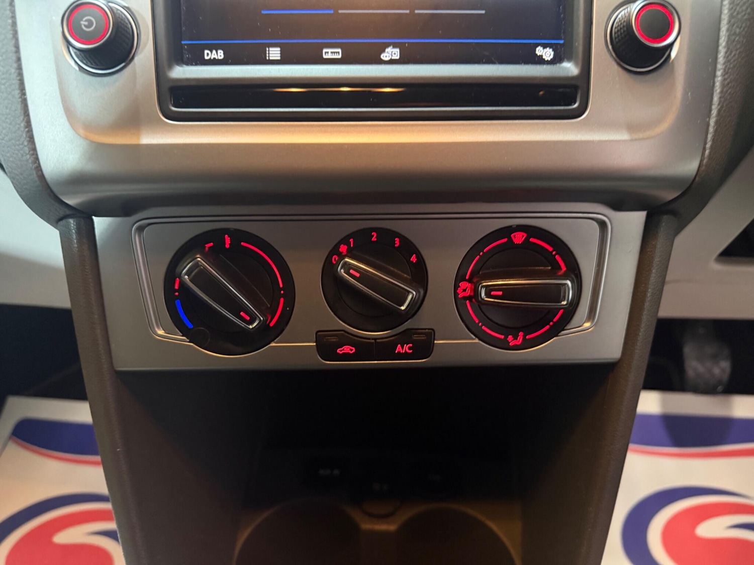 Used Volkswagen Polo for sale - 77612060: Photo 28