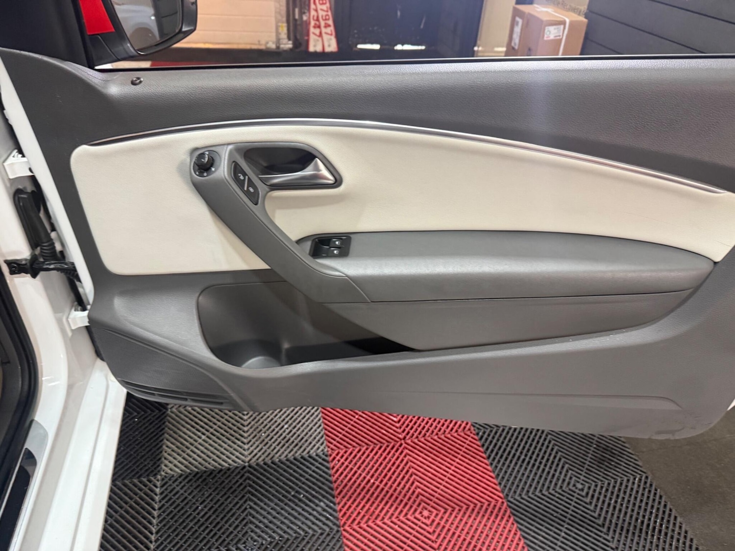 Used Volkswagen Polo for sale - 77612060: Photo 34