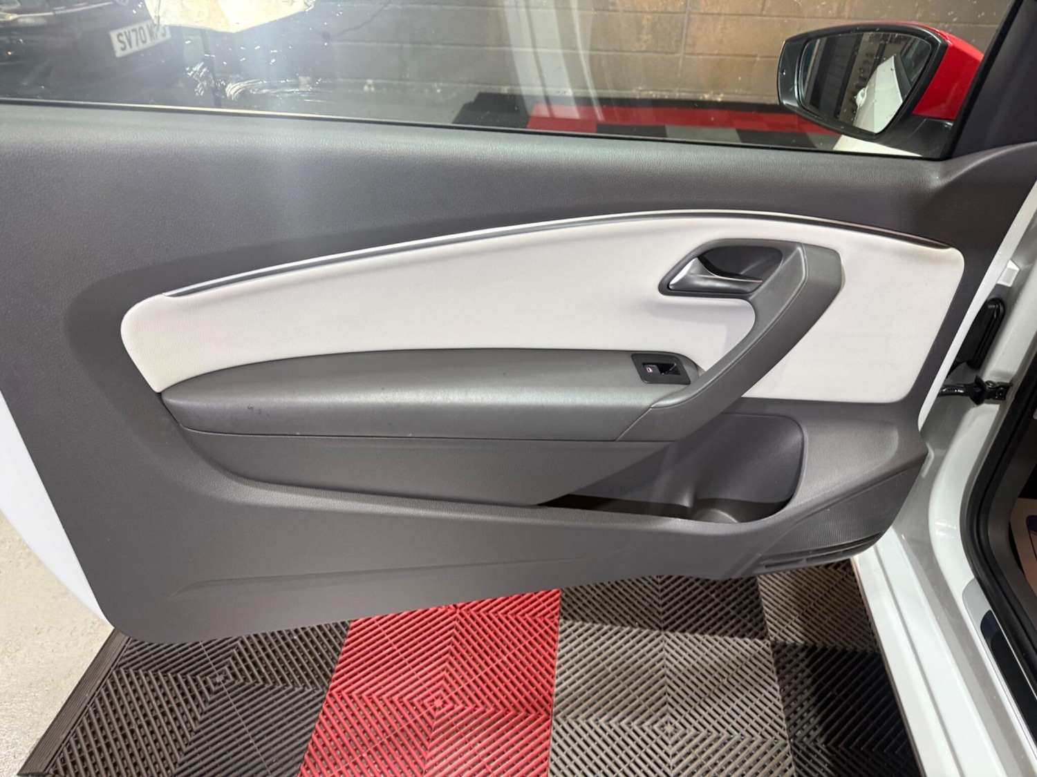 Used Volkswagen Polo for sale - 77612060: Photo 35