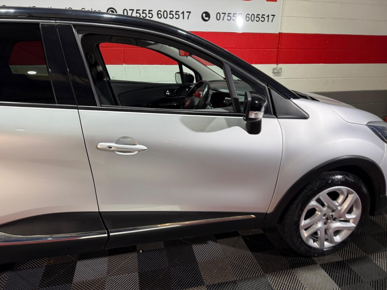 Used Renault Captur for sale - 77612656: Photo 12