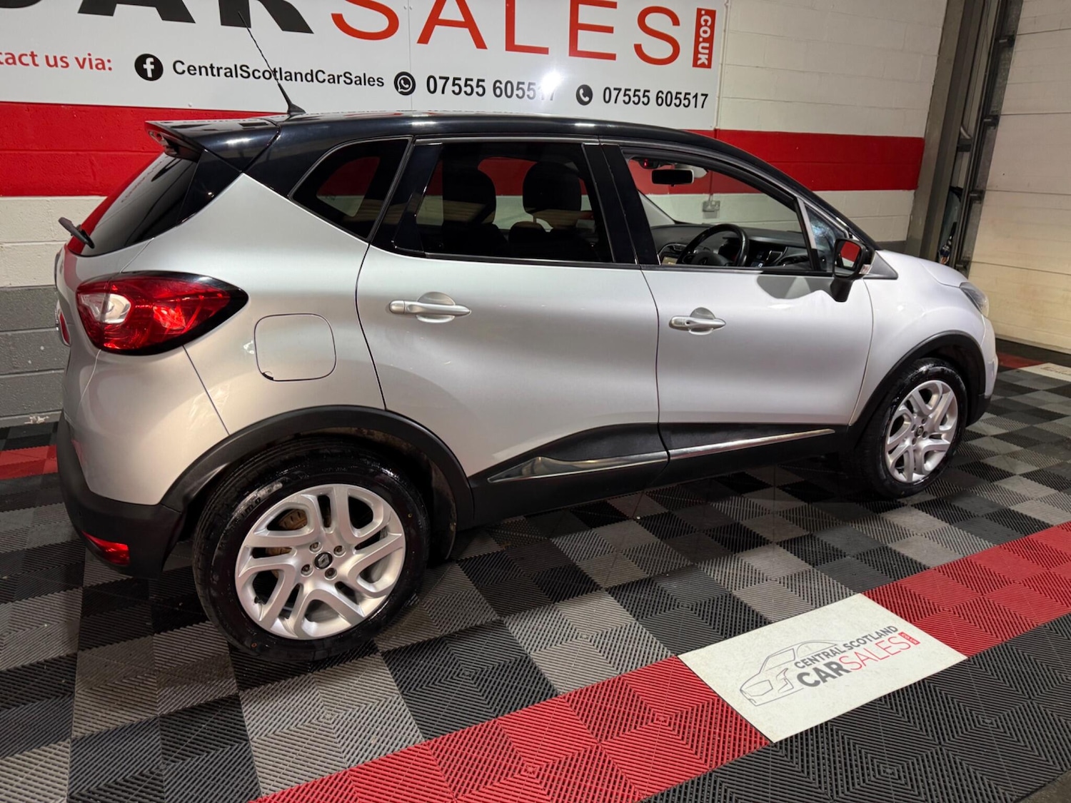 Used Renault Captur for sale - 77612656: Photo 13