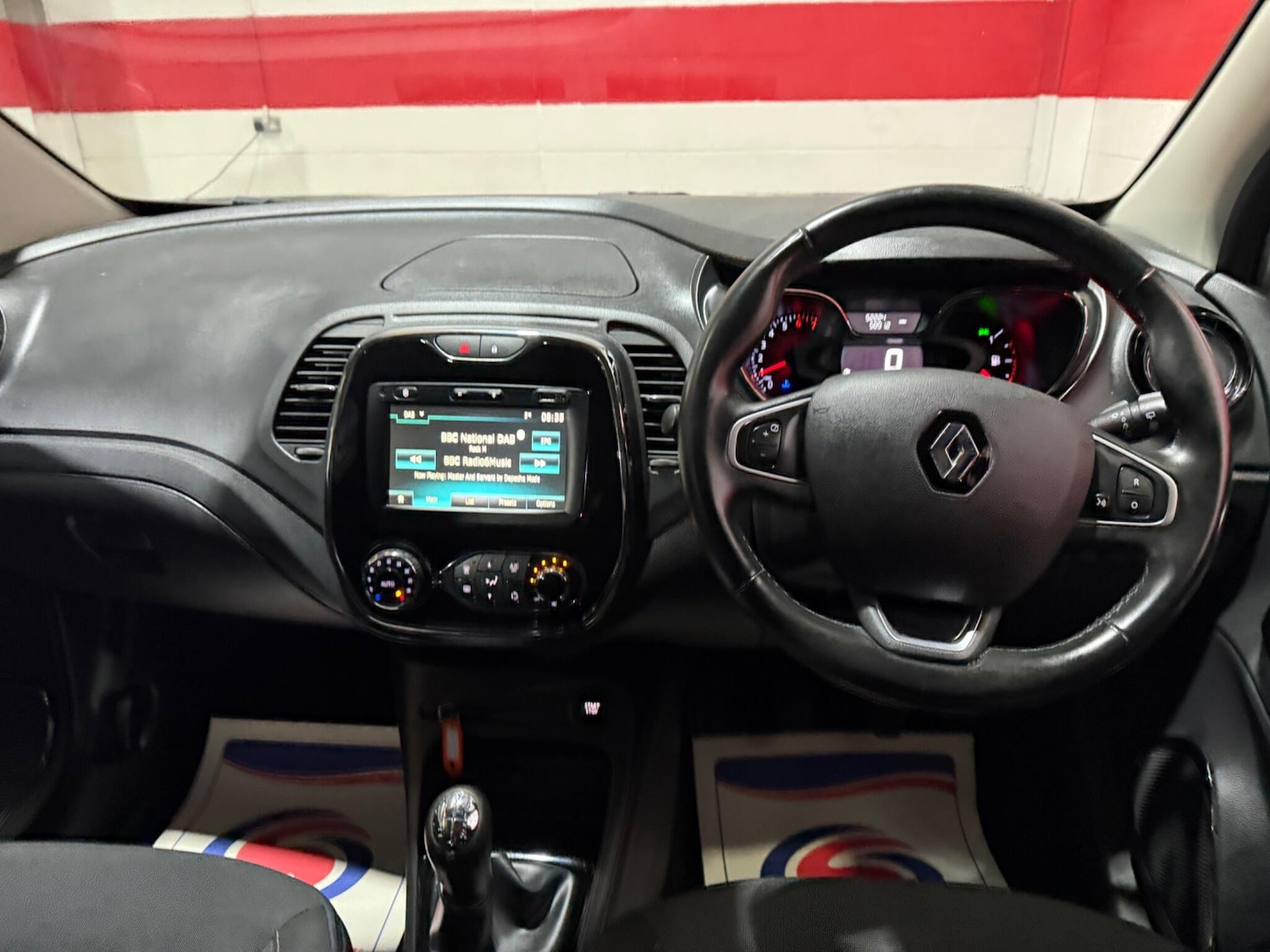 Used Renault Captur for sale - 77612656: Photo 20