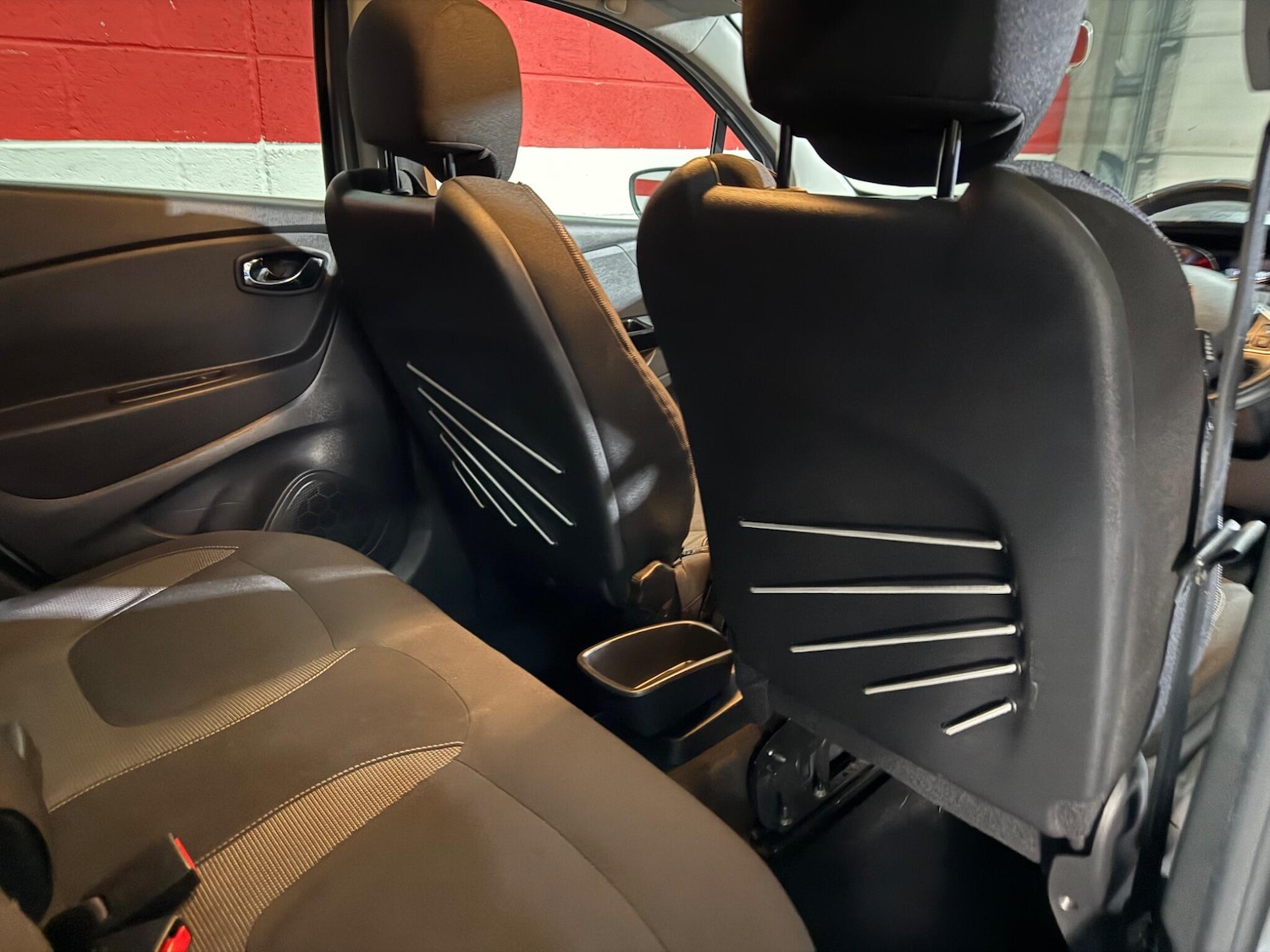 Used Renault Captur for sale - 77612656: Photo 23