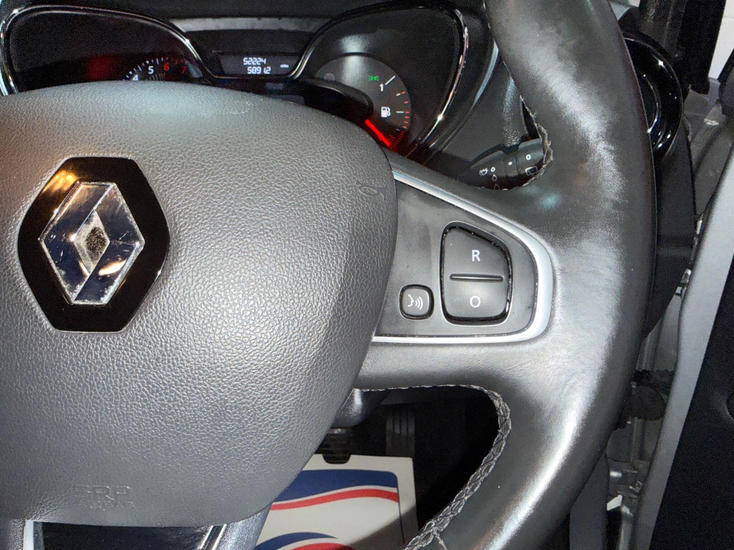 Used Renault Captur for sale - 77612656: Photo 31