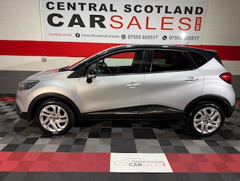 Used Renault Captur 2017 for sale - 77612656: Photo