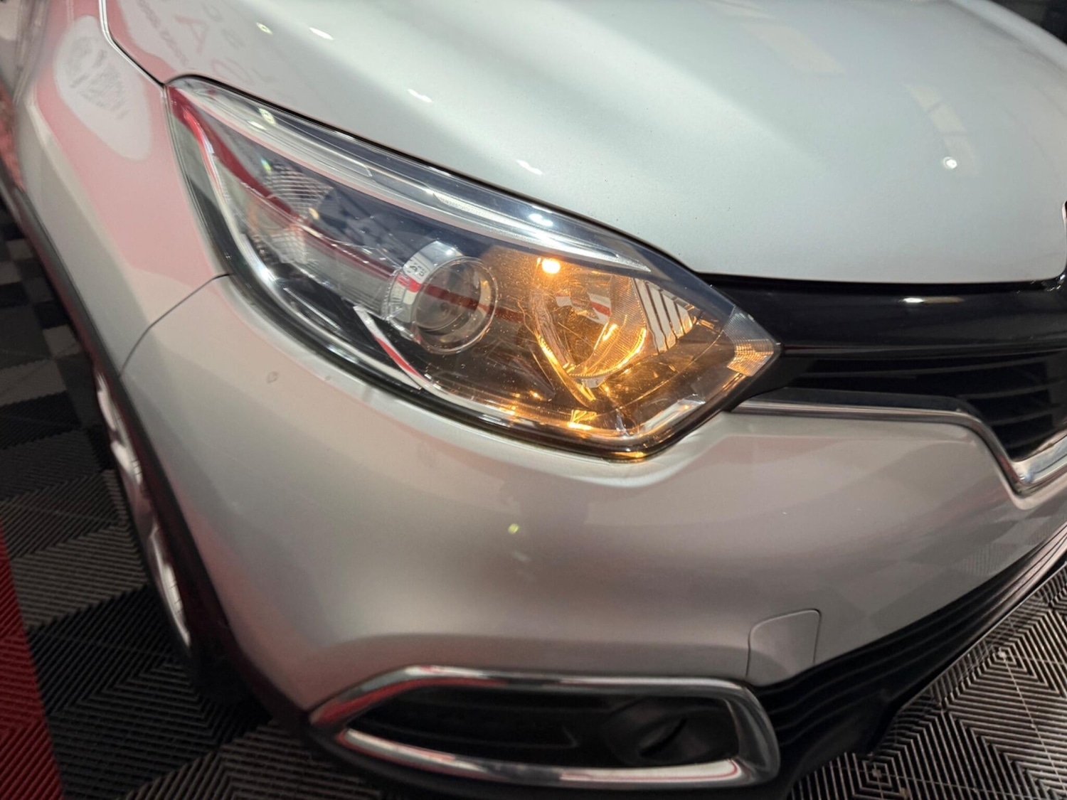 Used Renault Captur for sale - 77612656: Photo 55