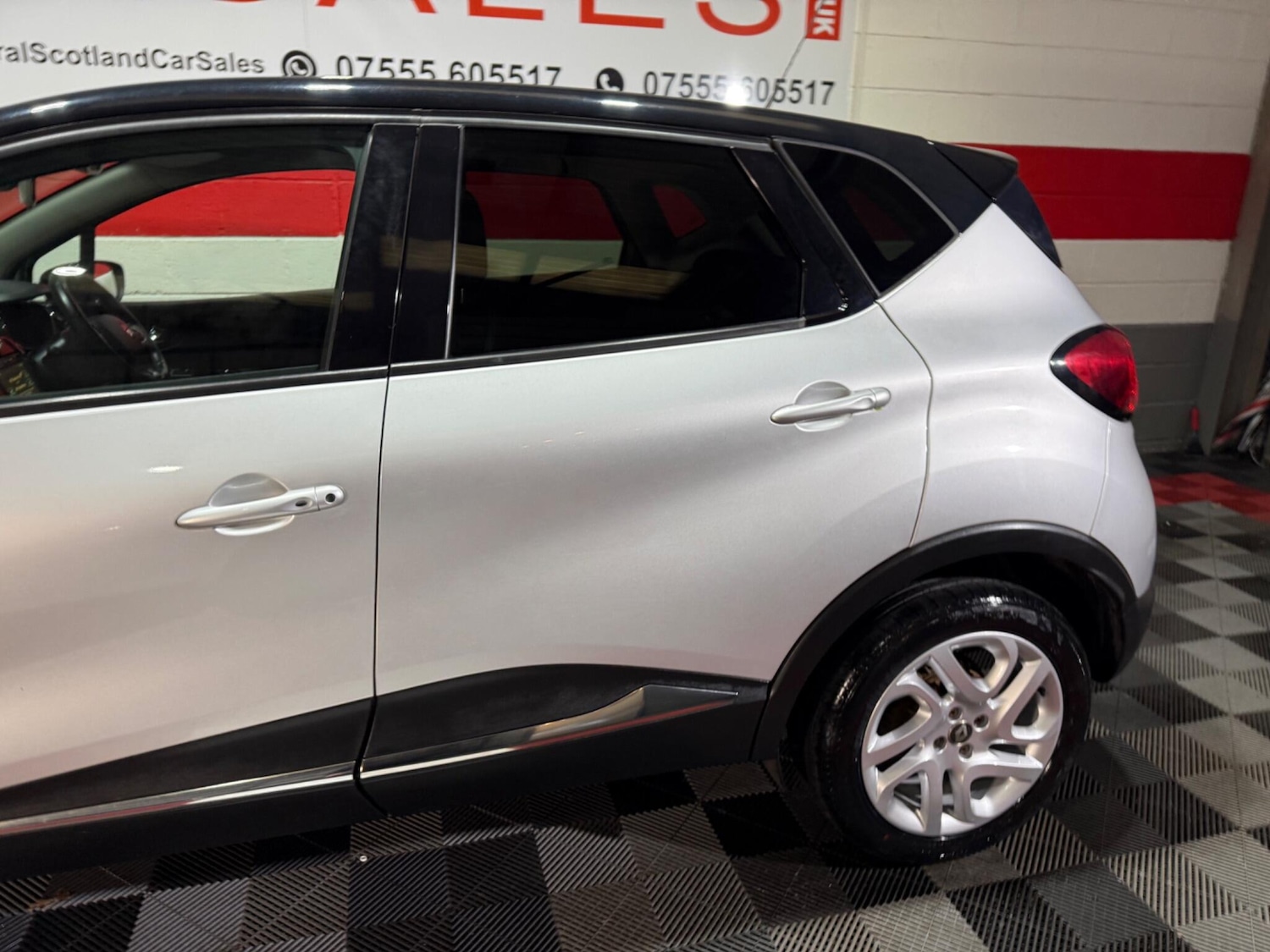 Used Renault Captur for sale - 77612656: Photo 57