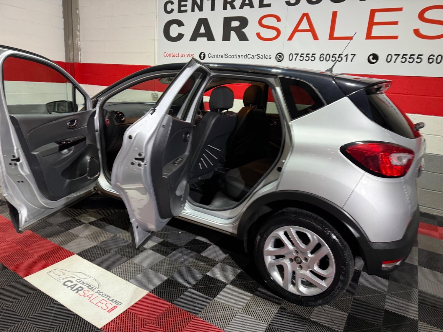 Used Renault Captur for sale - 77612656: Photo 59