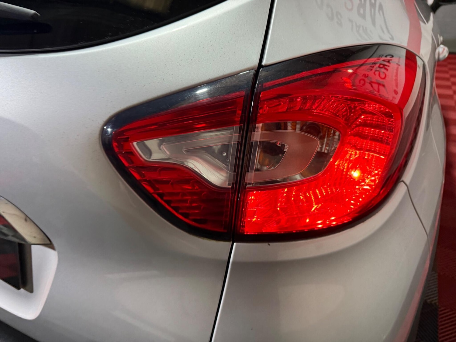 Used Renault Captur for sale - 77612656: Photo 63