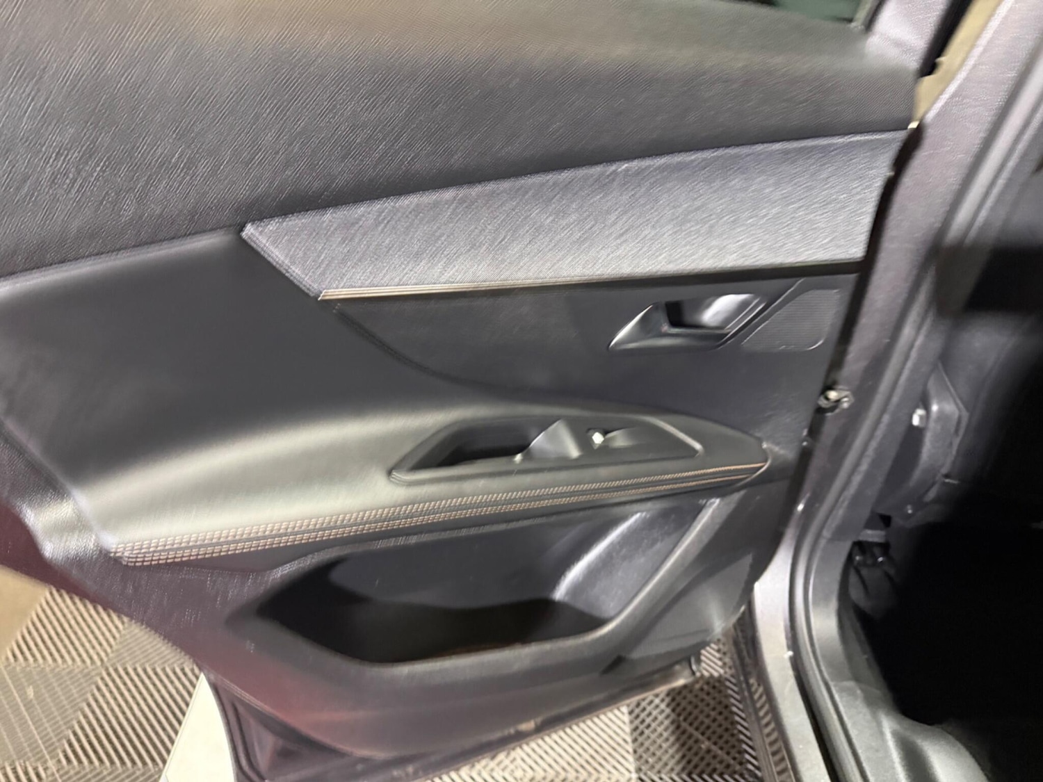 Used Peugeot 3008 2019 for sale - 78147848: Photo 34