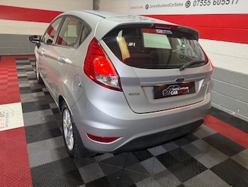 Used Ford Fiesta 2016 for sale - 77695442: Photo
