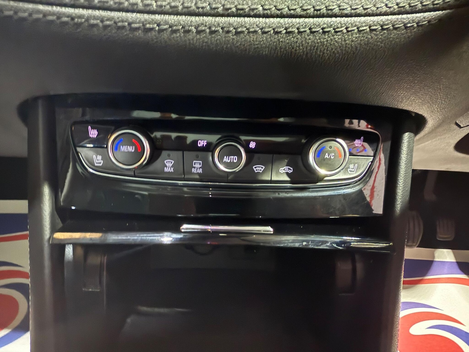 Used Vauxhall Grandland X 2020 for sale - 76226218: Photo 37