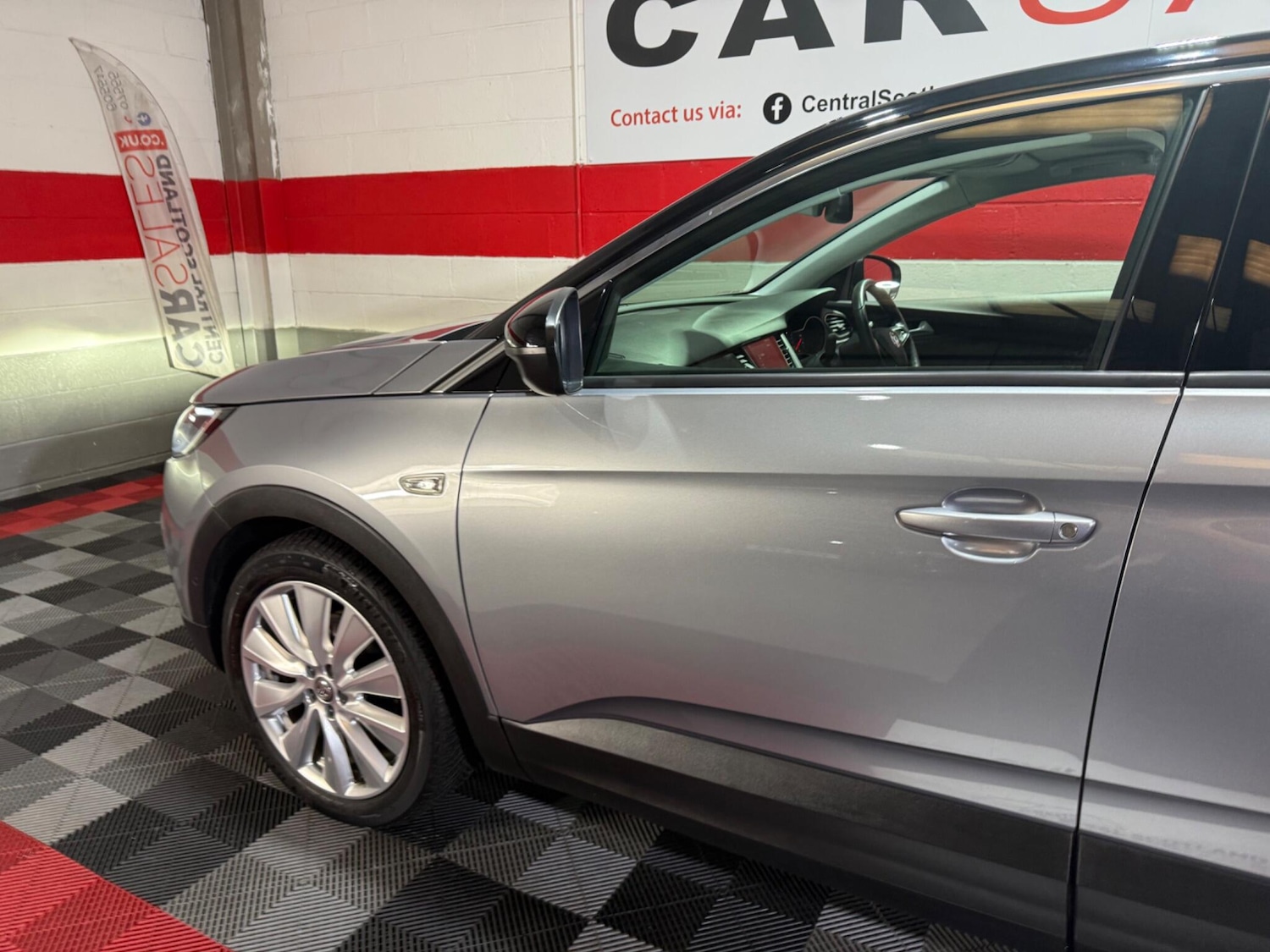 Used Vauxhall Grandland X 2020 for sale - 76226218: Photo 4