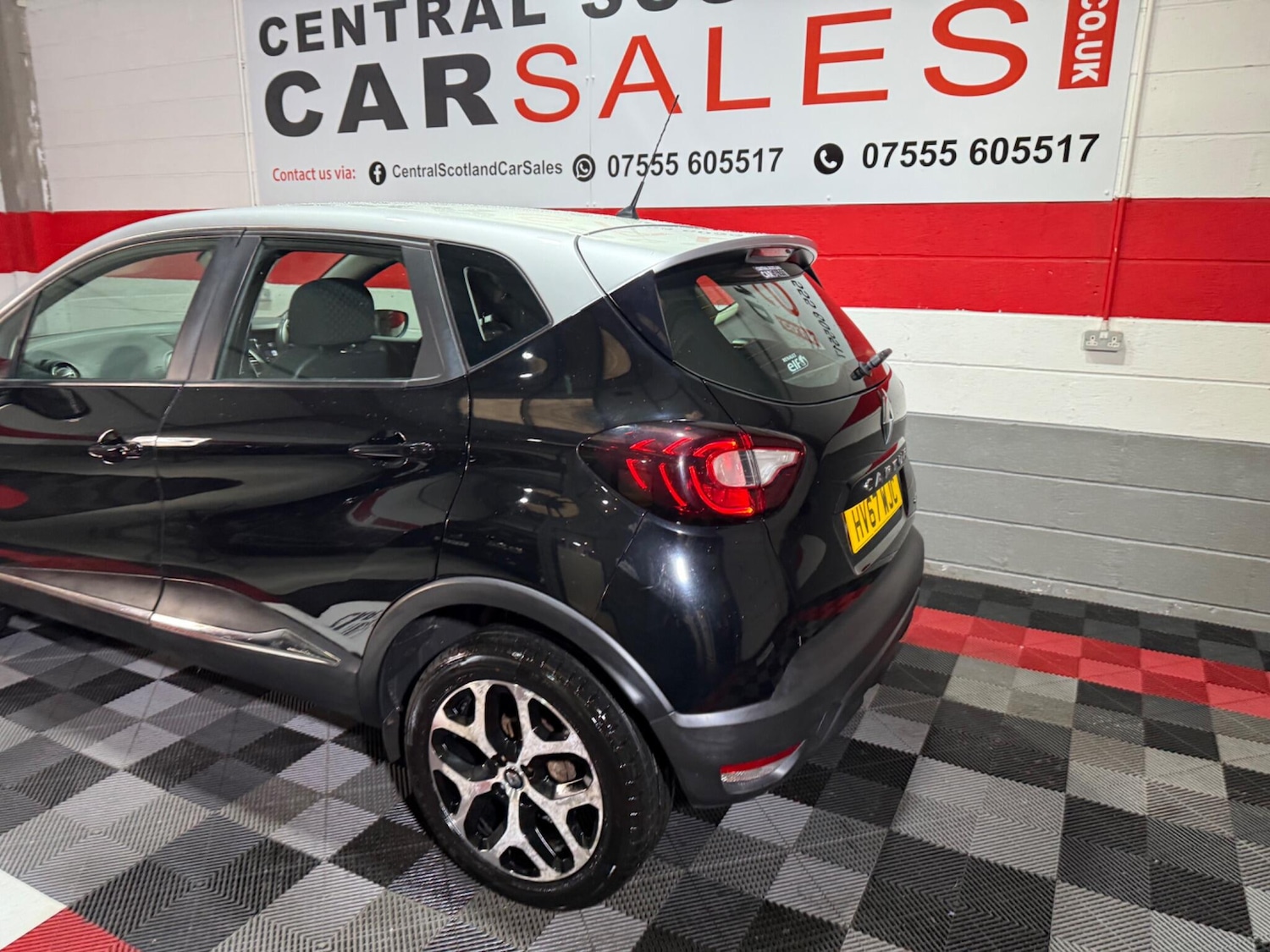 Used Renault Captur 2017 for sale - 76801768: Photo 11