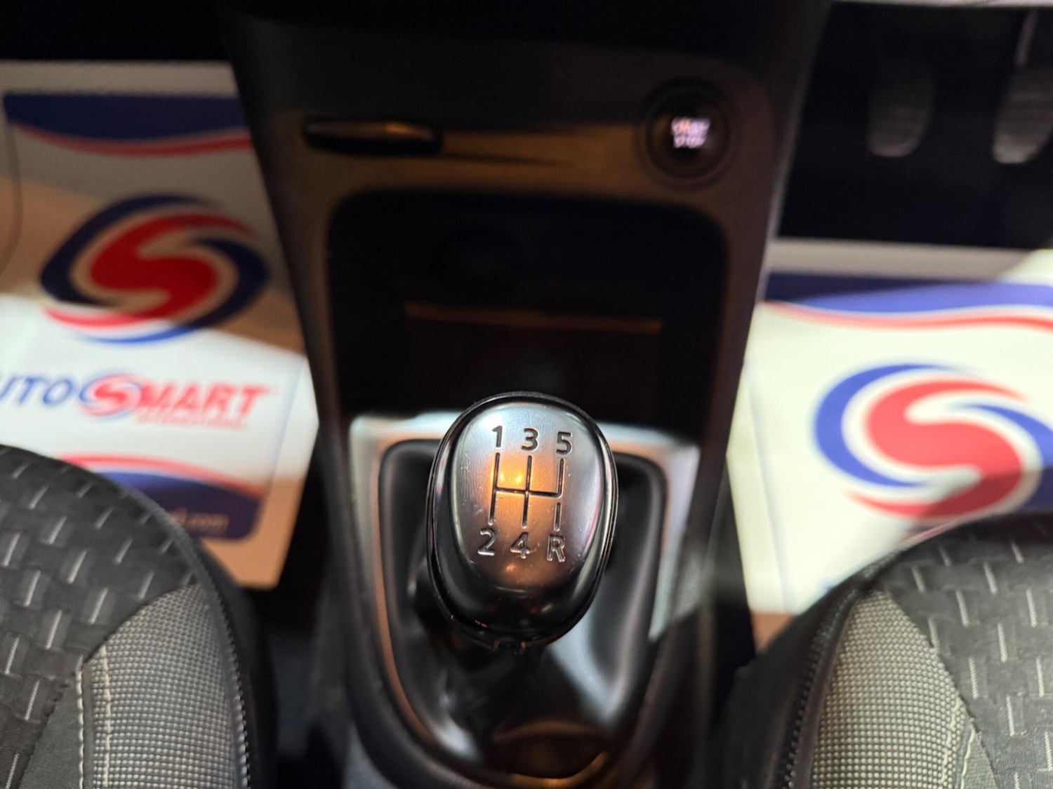 Used Renault Captur 2017 for sale - 76801768: Photo 21